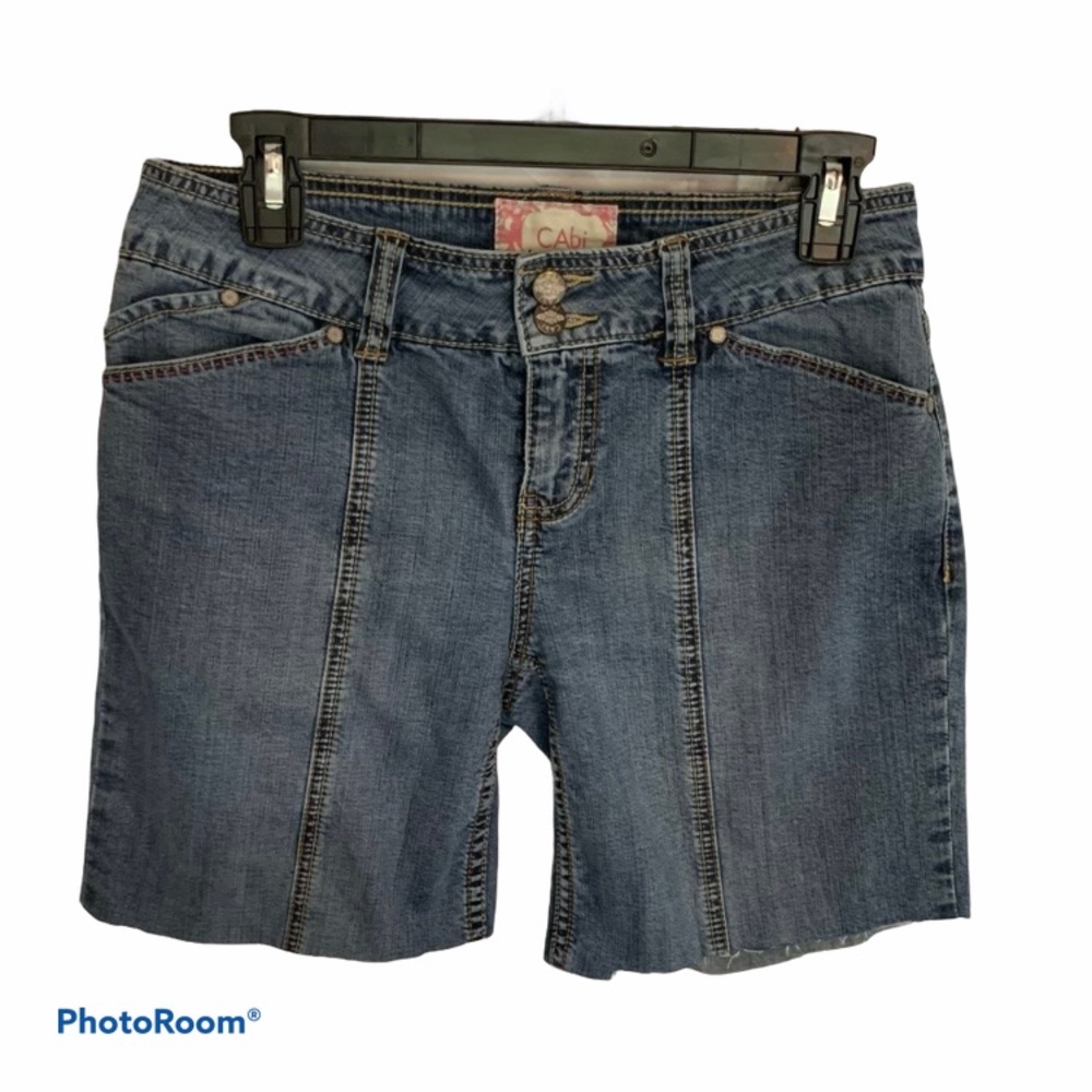 💖Cabi Cutoff Denim Shorts SZ 4